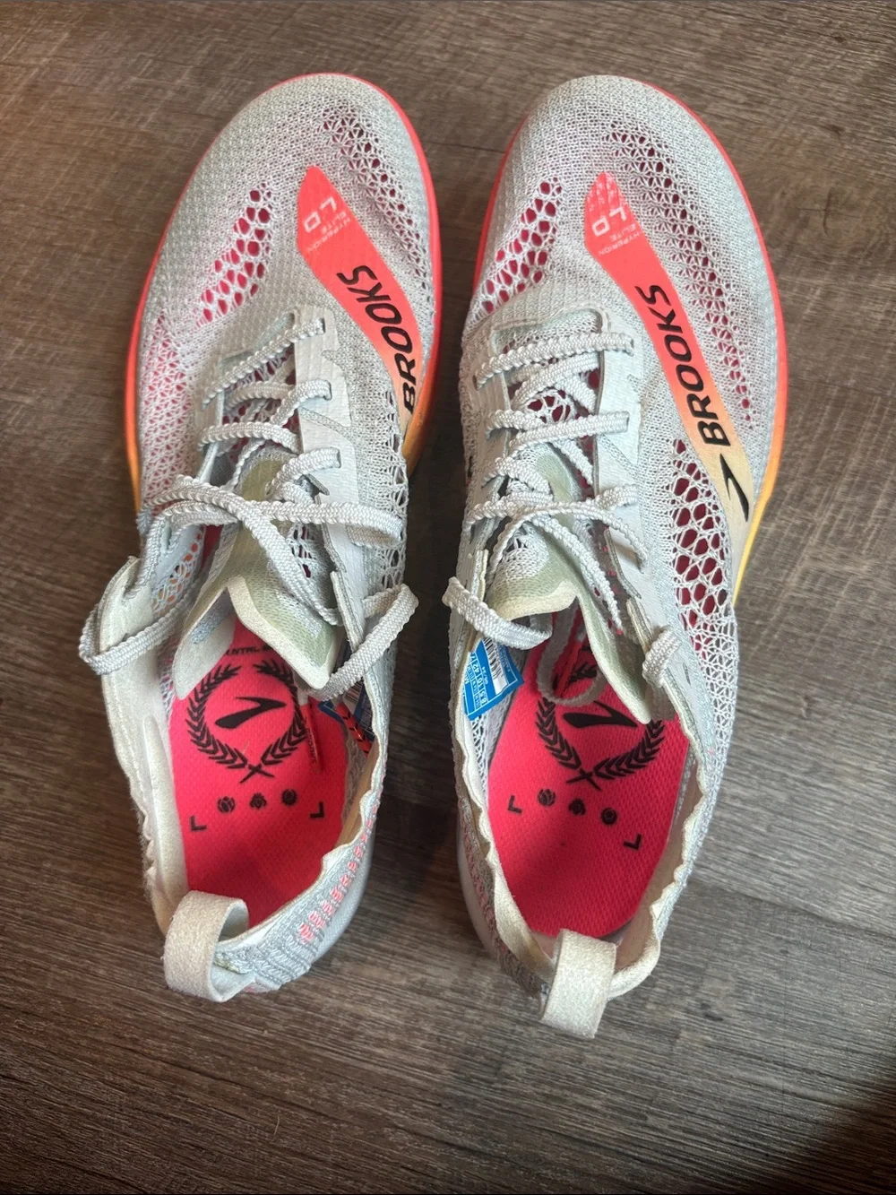Brooks Hyperion Elite LD Track Spikes M8.5/W10 Light Gray Performance Running